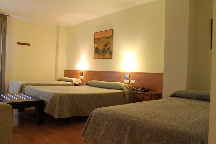 Imagen de la habitación del Hotel Flora Parc. Foto 11