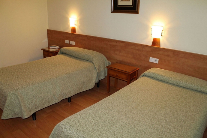 Imagen de la habitación del Hotel Flora Parc. Foto 12