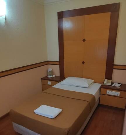 Imagen de la habitación del Hotel Flora Place. Foto 15