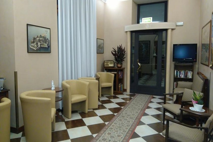 Imagen general del Hotel Flora, Stresa. Foto 11