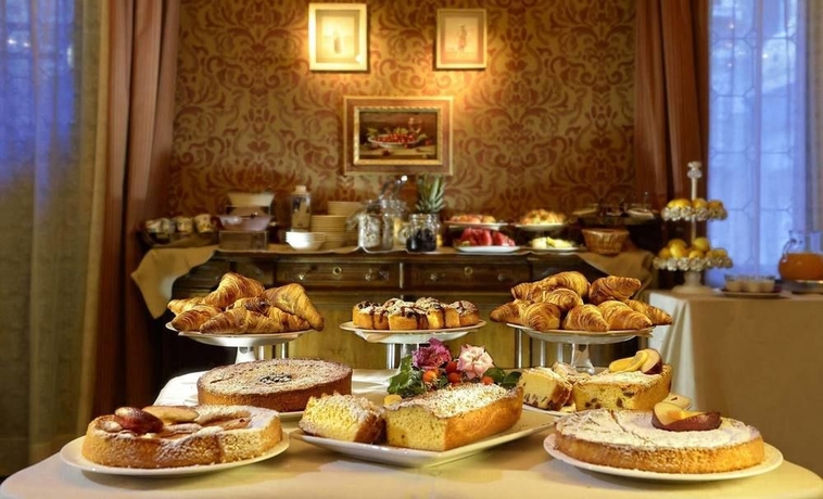 Imagen del bar/restaurante del Hotel Flora, Venecia. Foto 2