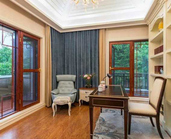 Imagen de la habitación del Hotel Floral Hotel Enshi Xiaoxihu Yihao. Foto 17