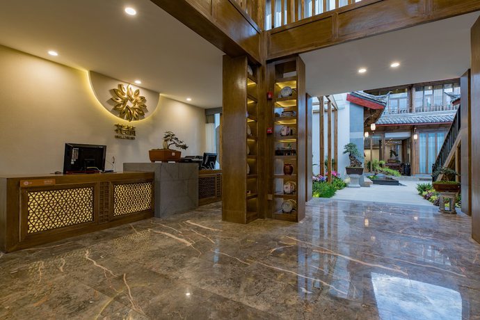 Imagen de los interiores del Hotel Floral Hotel Lijiang Qinyuan. Foto 19