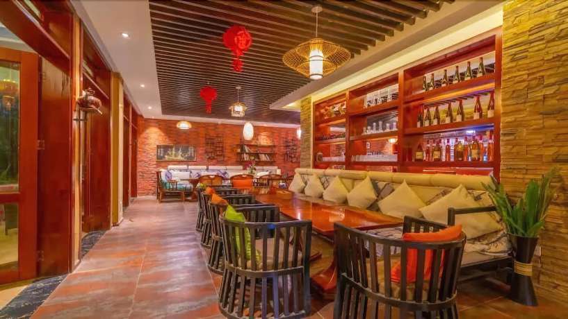 Imagen de los interiores del Hotel Floral Hotel Roaring Elephant. Foto 20