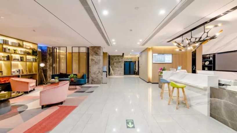 Imagen de los interiores del Hotel Floral Hotel Tian Cheng Airport. Foto 18