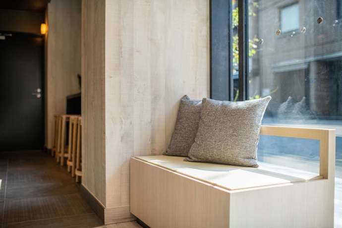 Imagen de los interiores del Hotel Floral Hotel &bull; Nami Shinsaibashi Osaka. Foto 19