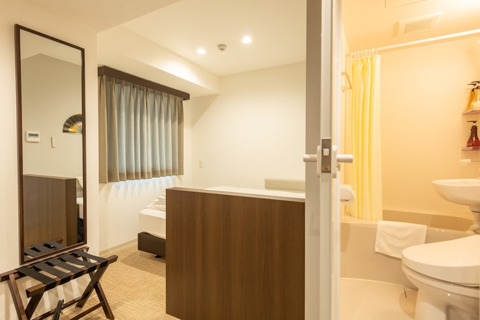 Imagen de la habitación del Hotel Floral Hotel &bull; Nami Shinsaibashi Osaka. Foto 12