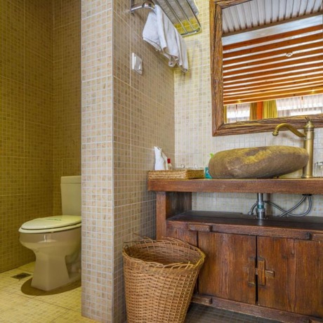 Imagen de la habitación del Hotel Floral Sen Du Lijiang. Foto 18