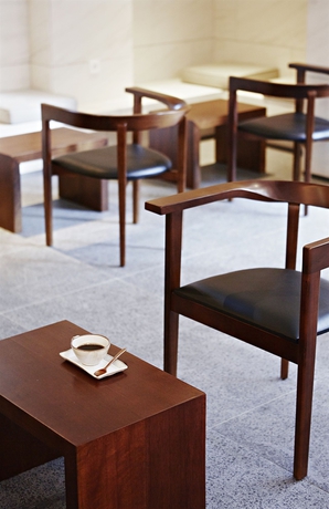 Imagen de los interiores del Hotel Floral Shinshin. Foto 15
