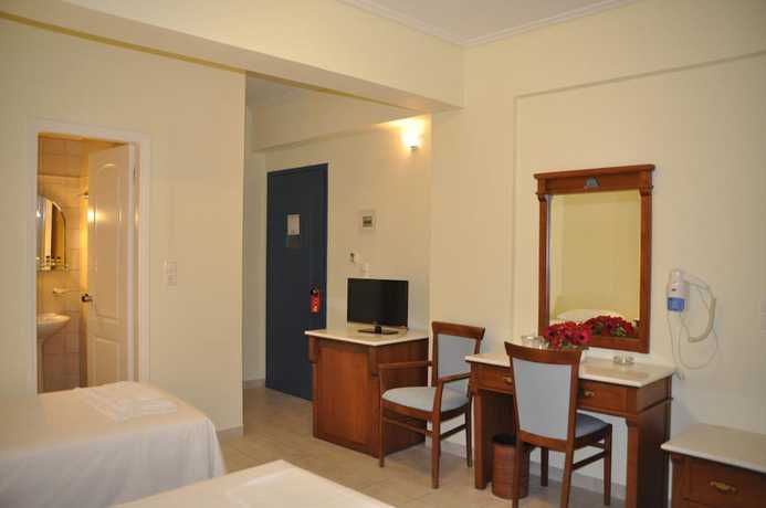 Imagen de la habitación del Hotel Florena. Foto 5