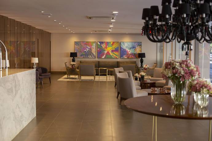 Imagen de los interiores del Hotel Floren&ccedil;a, Americana. Foto 20