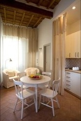 Imagen de la habitación del Hotel Florence Apartments. Foto 3