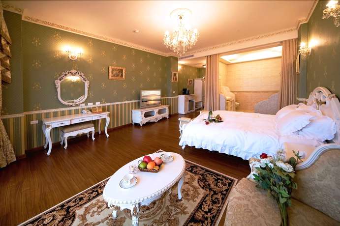 Imagen de la habitación del Hotel Florence Resort Villa. Foto 3