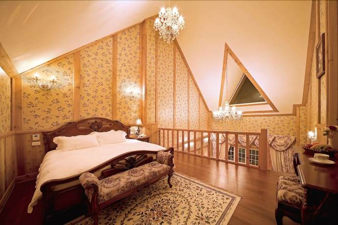 Imagen de la habitación del Hotel Florence Resort Villa. Foto 19