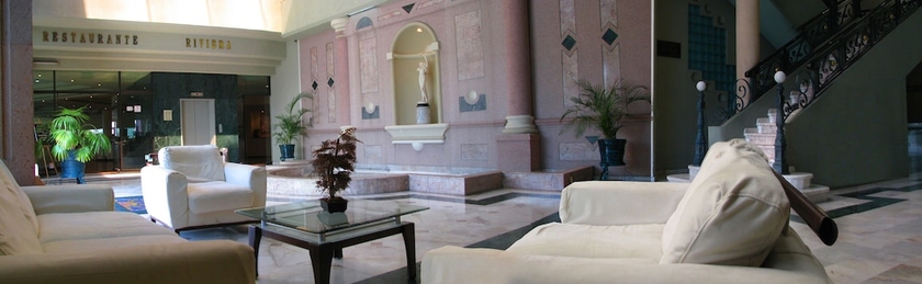 Imagen del bar/restaurante del Hotel Florencia. Foto 2