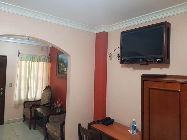 Imagen de la habitación del Hotel Florencia San Miguel. Foto 4