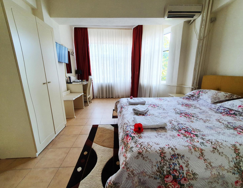 Imagen general del Hotel Florentina. Foto 15