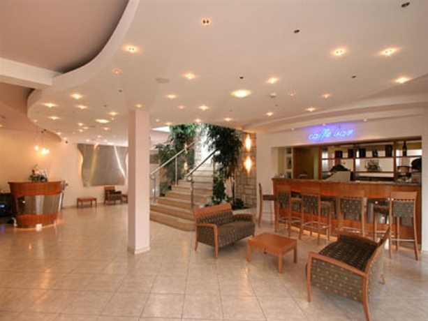 Imagen general del Hotel Flores Hotel. Foto 1