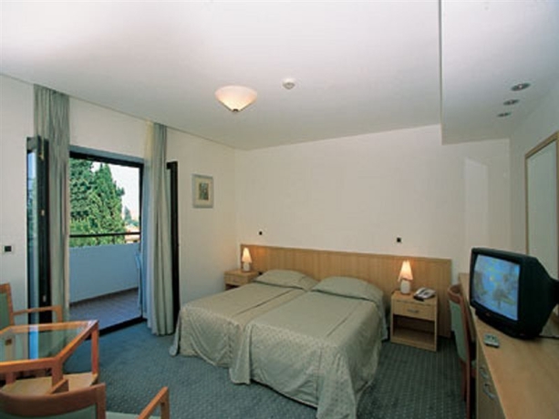 Imagen general del Hotel Flores Hotel. Foto 4
