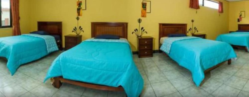 Imagen de la habitación del Hotel Flores el Marquez. Foto 5