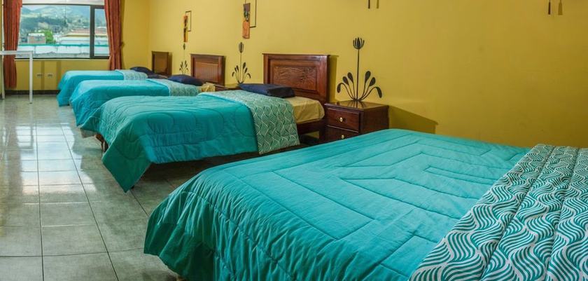 Imagen de la habitación del Hotel Flores el Marquez. Foto 8