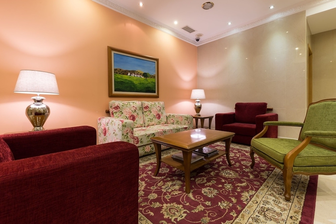 Imagen de los interiores del Hotel Florescente. Foto 18