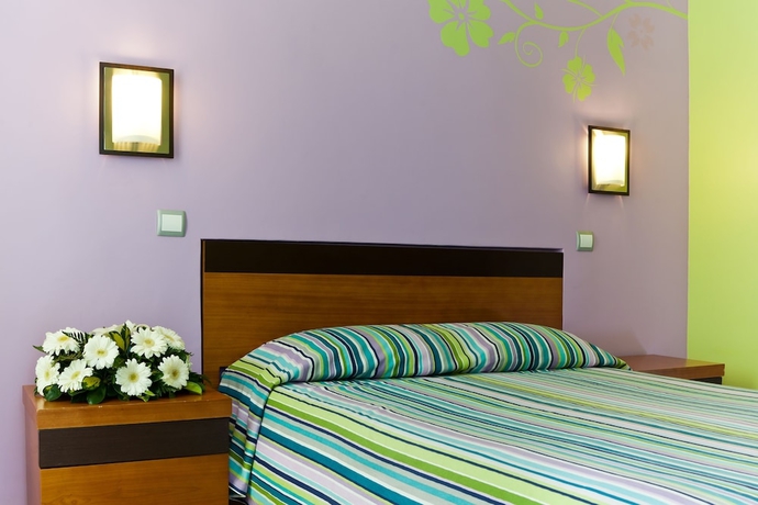 Imagen de la habitación del Hotel Florescente. Foto 11
