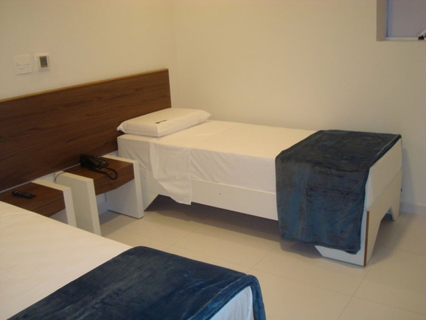 Imagen de la habitación del Hotel Floresta. Foto 8