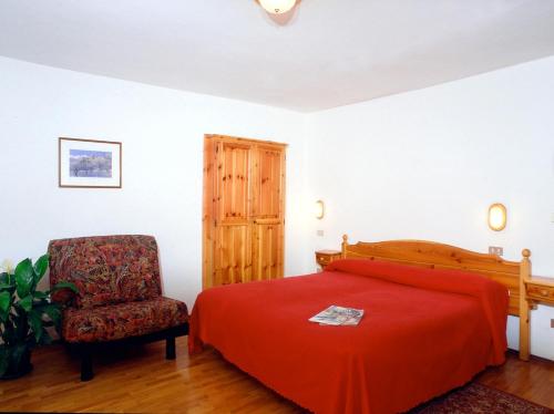 Imagen de la habitación del Hotel Florian, Nus. Foto 10