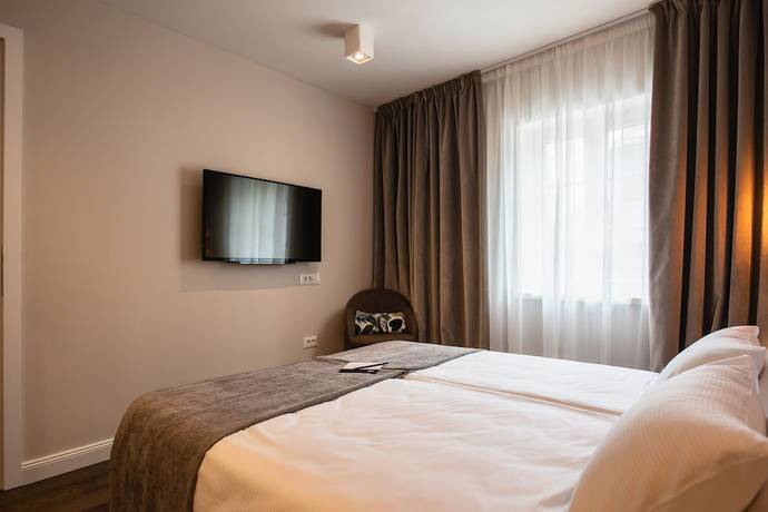 Imagen de la habitación del Hotel Florian and Godler. Foto 11