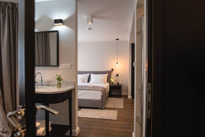 Imagen de la habitación del Hotel Florian and Godler. Foto 13