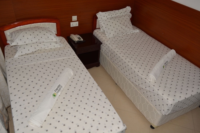 Imagen de la habitación del Hotel Florida Executive Inn. Foto 8