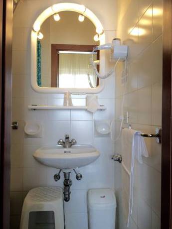 Imagen de la habitación del Hotel Florida, Gallo. Foto 8