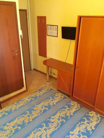 Imagen de la habitación del Hotel Florida, Gallo. Foto 10