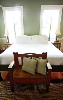 Imagen general del Hotel Florida House Inn. Foto 2