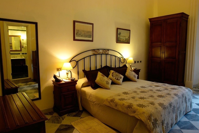 Imagen general del Hotel Florida, La Habana. Foto 6