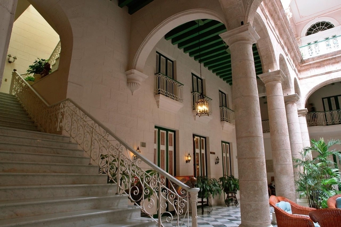 Imagen general del Hotel Florida, La Habana. Foto 12
