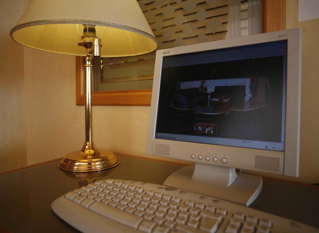 Imagen de los interiores del Hotel Florida Lerici. Foto 12