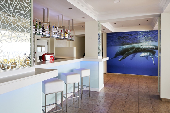 Imagen de la piscina del Hotel Florida Magaluf - Adults Only. Foto 6