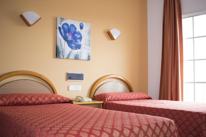 Imagen de la habitación del Hotel Florida Mar. Foto 3