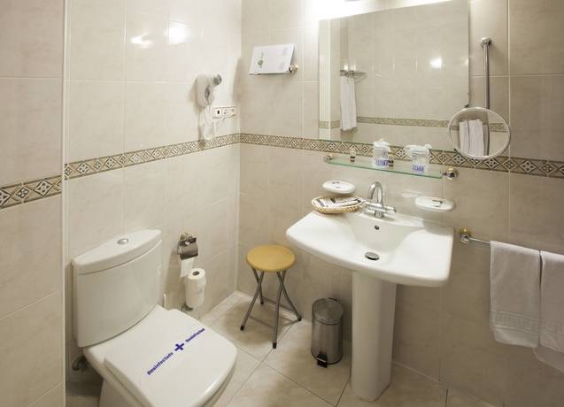 Imagen de la habitación del Hotel Florida, San Lorenzo del Escorial. Foto 10