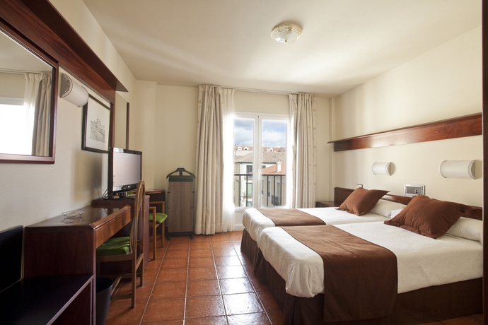 Imagen de la habitación del Hotel Florida, San Lorenzo del Escorial. Foto 11