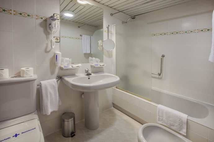 Imagen de la habitación del Hotel Florida, San Lorenzo del Escorial. Foto 13