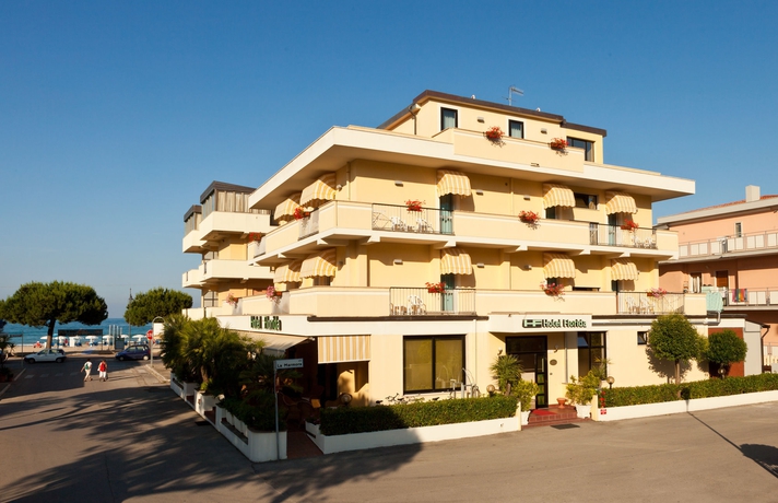 Imagen general del Hotel Florida, Silvi. Foto 2