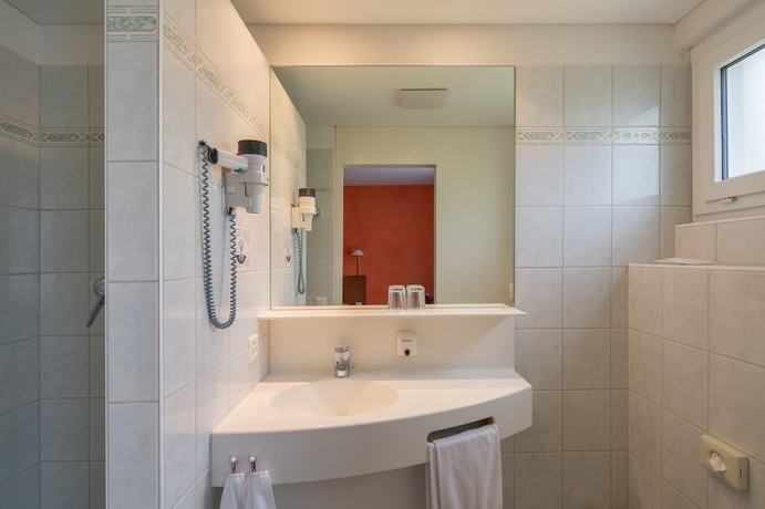 Imagen de la habitación del Hotel Florida, Studen. Foto 5