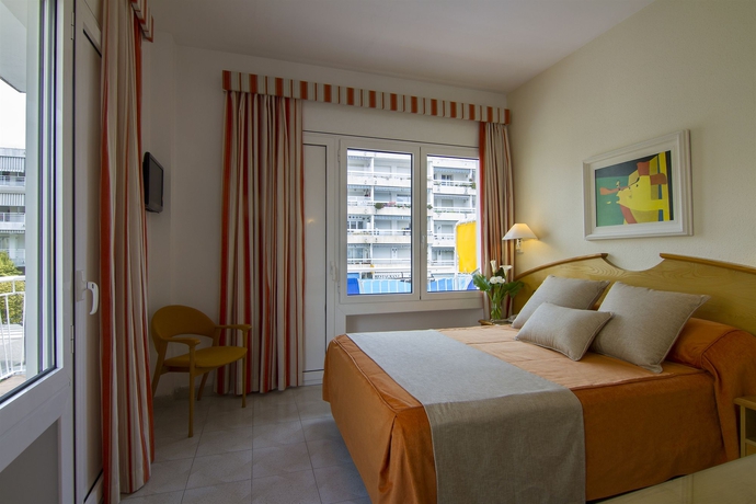 Imagen de la habitación del Hotel Florida, Tossa de Mar. Foto 15