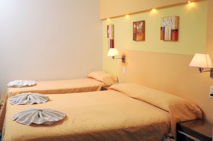 Imagen de la habitación del Hotel Florida, VILLA CARLOS PAZ. Foto 2