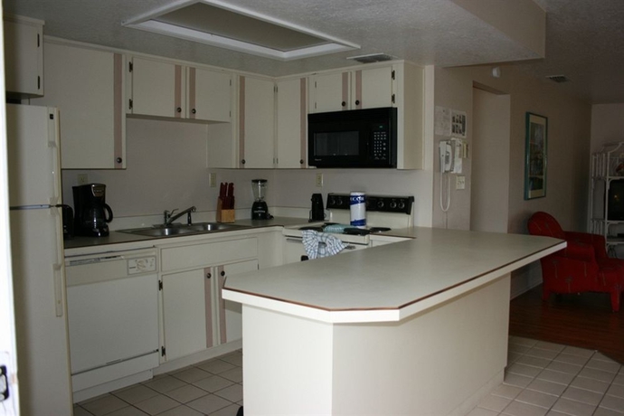 Imagen de la habitación del Hotel Florida Vacation Villas. Foto 7