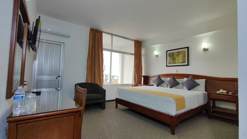 Imagen de la habitación del Hotel Florida de Tuxpan. Foto 14