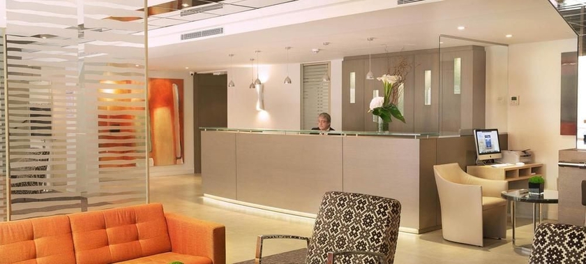 Imagen de los interiores del Hotel Floride Etoile. Foto 14